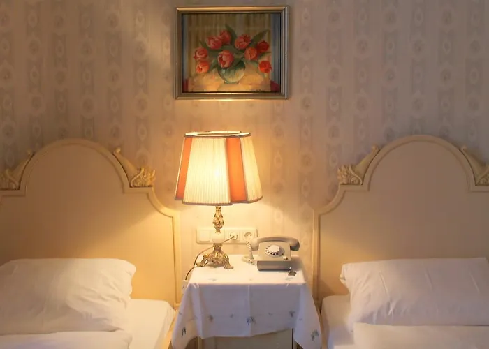 Hotel-pension Funk Am Kurfuerstendamm Hotel Berlijn