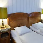 Hotel-pension Funk Am Kurfuerstendamm Ξενοδοχείο 3*