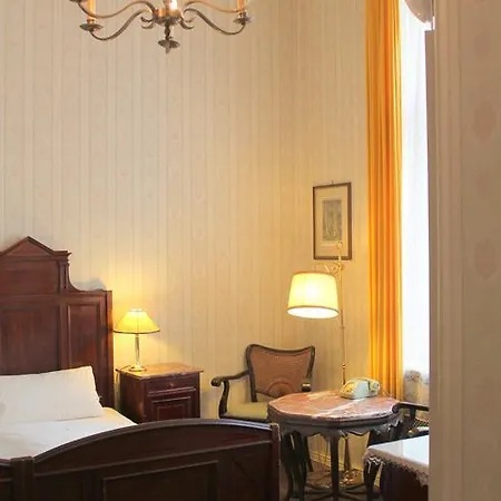Hotel-pension Funk Am Kurfuerstendamm Hotell Berlin