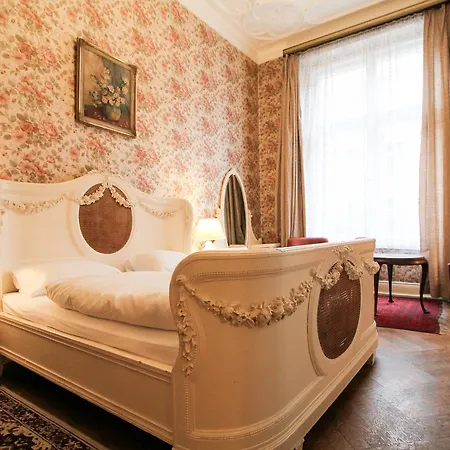 Hotel-pension Funk Am Kurfuerstendamm 3*
