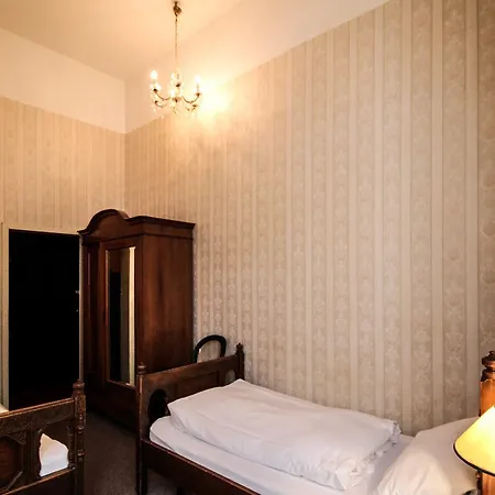 Hotel-pension Funk Am Kurfuerstendamm 3*