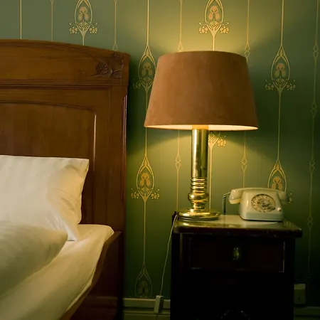 Hotell Hotel-pension Funk Am Kurfuerstendamm