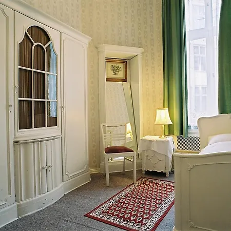 Hotel-pension Funk Am Kurfuerstendamm Berlín