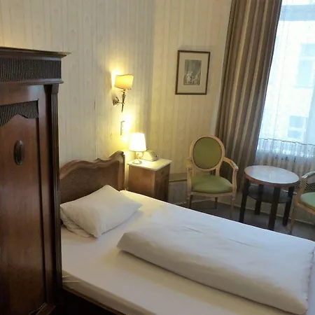 Hotell Hotel-pension Funk Am Kurfuerstendamm 3*
