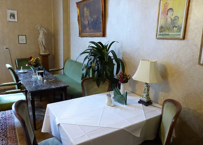 Hotel-pension Funk Am Kurfuerstendamm 3* Berlim