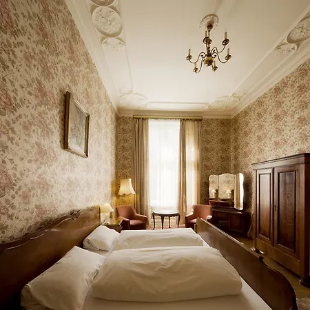 方克埃姆科夫斯坦达姆膳食公寓酒店 柏林