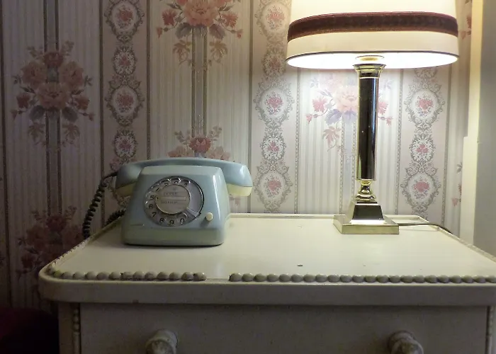 酒店 方克埃姆科夫斯坦达姆膳食公寓酒店