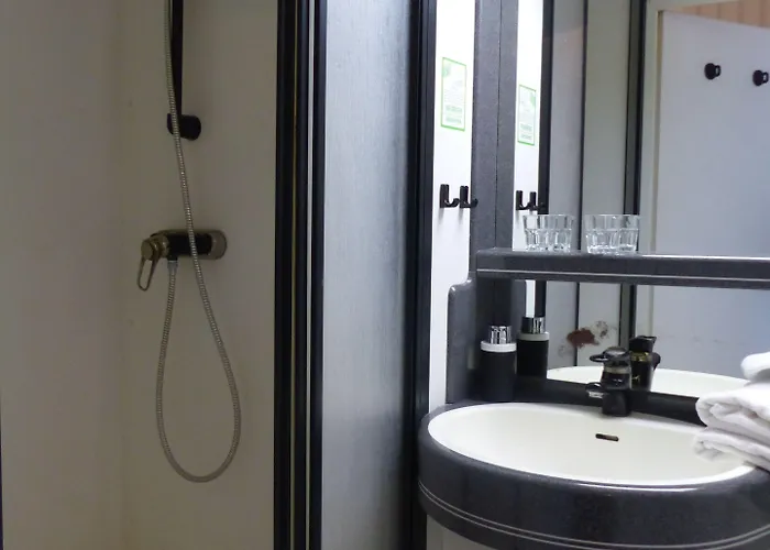 Hotell Hotel-pension Funk Am Kurfuerstendamm 3*